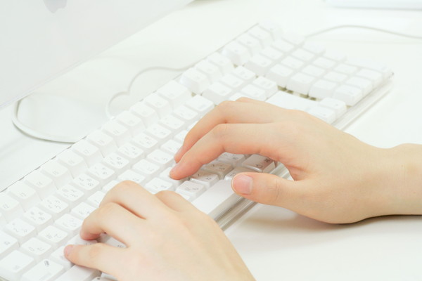 Hand to type with the computer keyboard